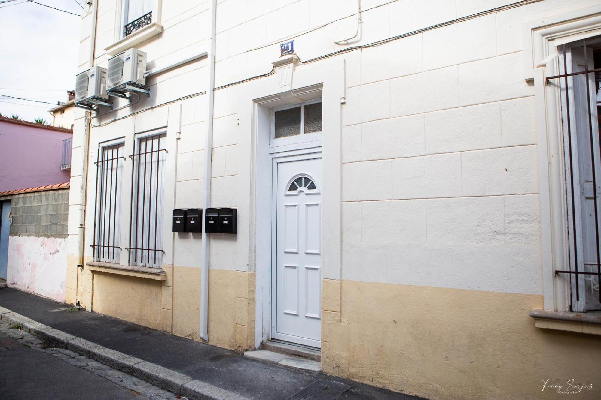 Appartement Confortables - Gare A 5 Min Pied - 20min De La - Terrasse Perpignan